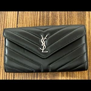 Yves saint laurent black womans designer wallet